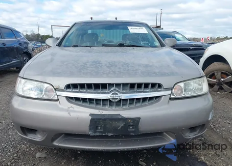 2001 Nissan Altima Gxe z USA, uszkodzony, nr VIN 1N4DL01D91C103045